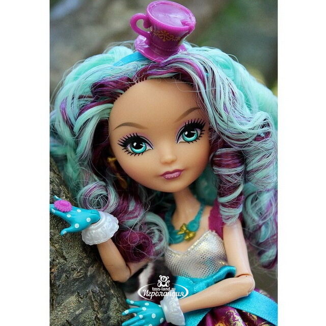 Кукла Меделин Хеттер Отступники (Ever After High) Mattel