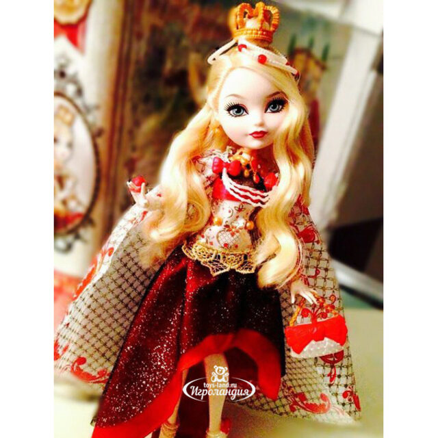 Кукла Эппл Вайт День Наследия 26 см (Ever After High) Mattel