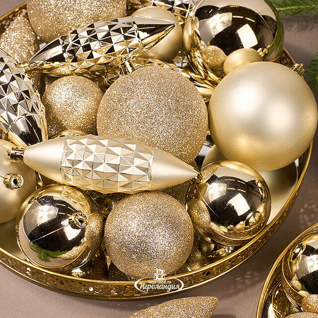 Набор пластиковых шаров Charmic - Золотой Мендерес 5-12 см, 31 шт Koopman