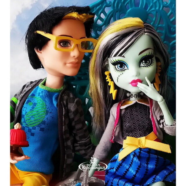 Набор кукол Джексон Джекил и Фрэнки Штейн На пикнике 26 см (Monster High) Mattel