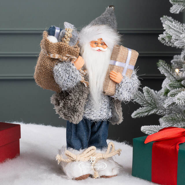 Фигура под елку Санта на прогулке под Валкенбургом 25 см Peha