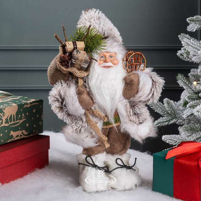 Фигура под елку Санта - Скандинавский кудесник с подарками 25 см Peha