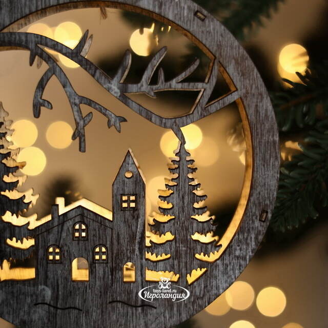 Декоративный светильник Apeldoorn Story - Рождество в лесу 14 см, на батарейках Kaemingk