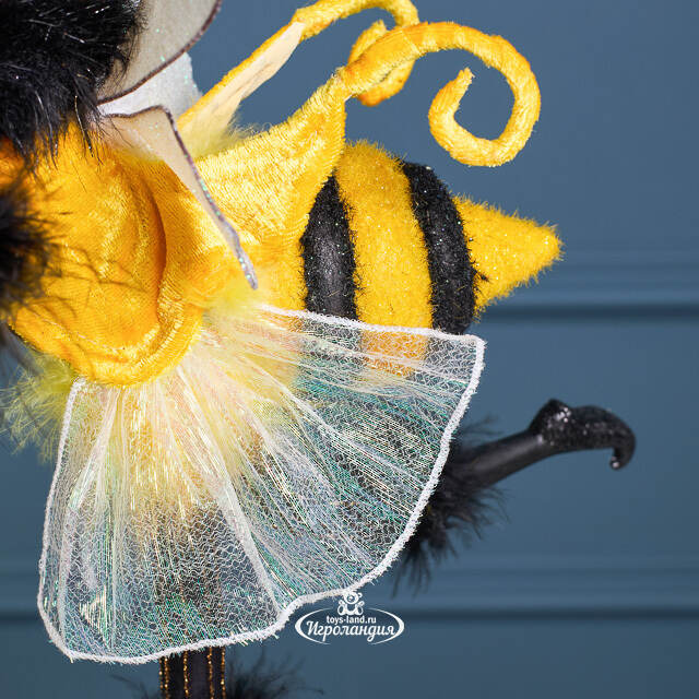 Коллекционная кукла Пчелка Мелисса - Honey Slogger 37 см Mark Roberts