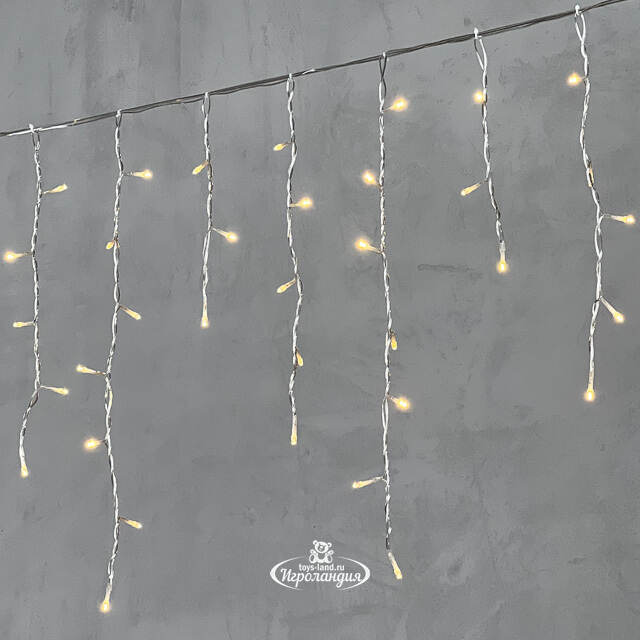 Светодиодная бахрома Quality Light 4.9*0.5 м, 240 теплых белых LED, прозрачный ПВХ, соединяемая, IP44 BEAUTY LED