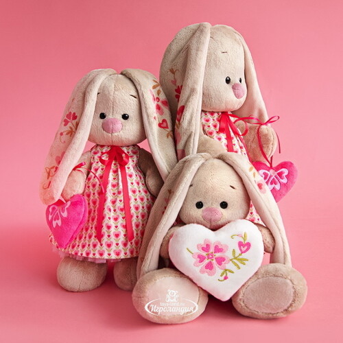 Мягкая игрушка Зайка Ми с сердцем 23 см, коллекция Розовые лепестки Budi Basa