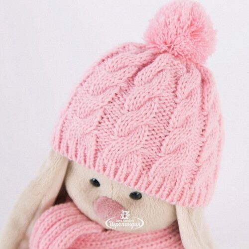 Мягкая игрушка Зайка Ми в розовой шапочке и шарфе 18 см коллекция Город Budi Basa