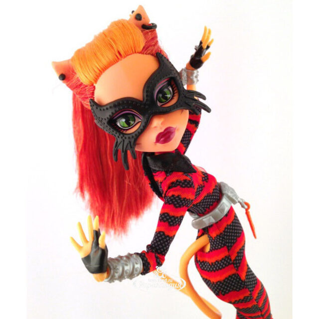 Кукла Торалей Страйп Супергерои 26 см (Monster High) Mattel