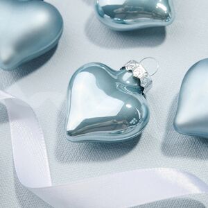 Набор стеклянных елочных игрушек Сердце Монплезира 4.5 см misty blue mix, 12 шт Kaemingk фото 4