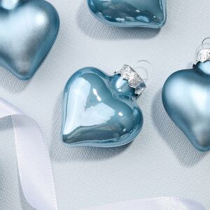 Набор стеклянных елочных игрушек Сердце Монплезира 4.5 см голубой туман mix, 12 шт Kaemingk фото 4