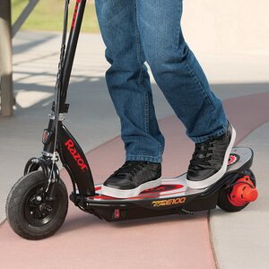 Электросамокат Power Core E100 Aluminium Deck, красный, до 55 кг Razor (Разор) фото 3