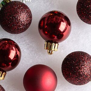 Набор пластиковых шаров Блеск 3 см бордовый, 14 шт Winter Deco фото 2