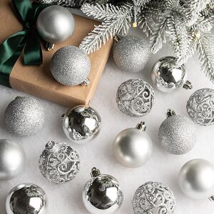 Набор пластиковых шаров Анданте 6 см серебряный, 16 шт Kaemingk фото 1