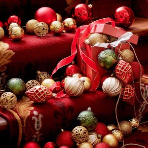 Набор пластиковых шаров Santa's Memories 8 см, 9 шт Kaemingk фото 3