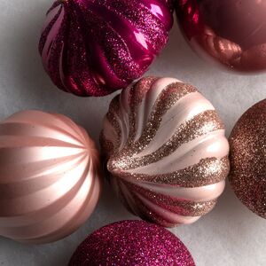 Набор пластиковых шаров Magic Suite: Magic Garden, 6-7 см, 60 шт Kaemingk фото 2