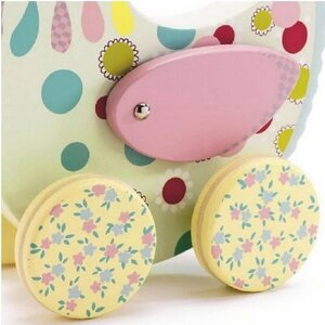 Игрушка-каталка на верёвочке Курочка 18 см, дерево Djeco фото 3