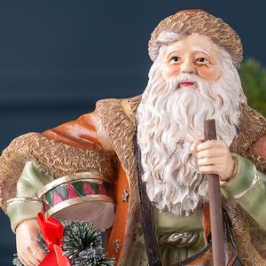 Декоративная фигурка Дед Мороз с венком - Christmas Fairyland 25 см Winter Deco фото 2