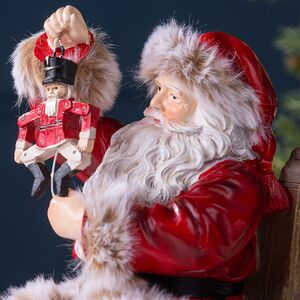 Фигурка Санта Клаус со щелкунчиком в красном кафтане - Merry Christmas 19 см Winter Deco фото 2