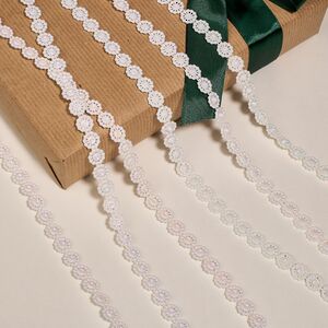 Бусы на елку Vintage Lace - White 270 см, пластиковые