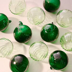 Елочные шары Fiume-Veneto: Pine Green 8 см, 12 шт, стекло