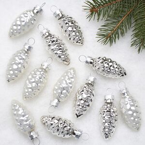 Набор стеклянных елочных игрушек Шишки 6 см серебряный mix, 12 шт