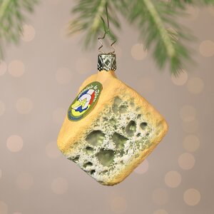Стеклянная елочная игрушка Сыр French Blue 9 см, подвеска