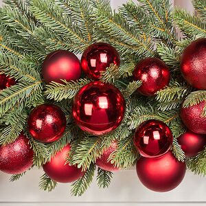 Гирлянда из елочных шаров Гранатовая Нить 180*17 см, пластик Winter Deco фото 6