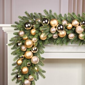Гирлянда из елочных шаров Жемчужное Сияние - Winter Gems 180*17 см, пластик