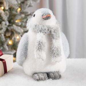 Декоративная фигура Пингвин Шанти в шарфе - Warm heart 22 см Christmas Deluxe фото 4