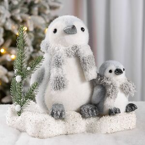 Декоративная фигурка Пингвины Тейси и Тим на льдине - Warm heart 26 см