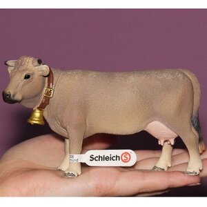 Фигурка Бурая швицкая корова 14 см Schleich фото 2