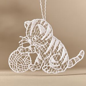 Кружевная елочная игрушка Котёнок и клубок 7 см Vogel (Вогель) фото 1