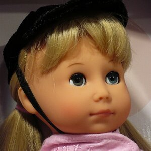 Кукла Миа наездница 27 см, закрывает глаза Gotz фото 2