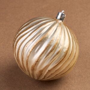 Набор пластиковых шаров Villa de Arles 8 см, 9 шт Winter Deco фото 4