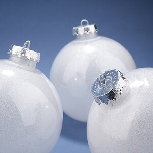 Набор пластиковых шаров Albertine - White Glaze 15 см, 3 шт Winter Deco фото 2
