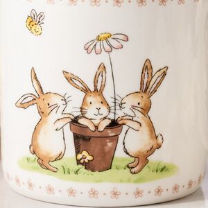 Фарфоровая кружка Кролики: Джо и Друзья 370 мл Boltze (Больтце) фото 2