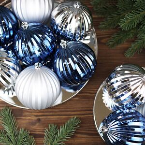 Набор пластиковых шаров Arctic Beauty 10 см, 12 шт Winter Deco фото 4