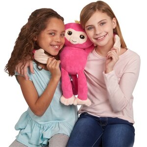 Интерактивная игрушка Обезьянка-обнимашка 41 см розовая Fingerlings фото 3