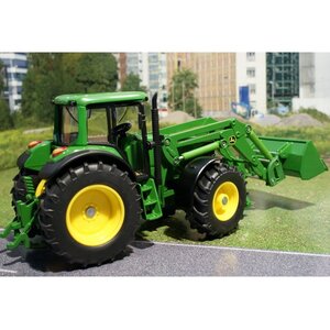 Трактор John Deere с ковшом 1:32, 23 см SIKU (Сику) фото 2