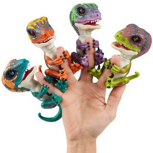 Интерактивный динозавр Блейз Fingerlings WowWee 12 см зеленый с оранжевым Fingerlings фото 7