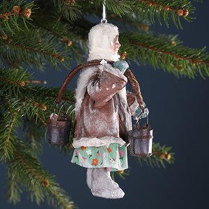 Ватная елочная игрушка Аннушка с коромыслом 13 см, подвеска Winter Deco фото 5
