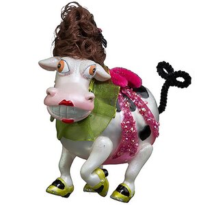 Елочная игрушка Корова - Модница Глория на светском показе 11 см, стекло, подвеска Holiday Classics фото 1