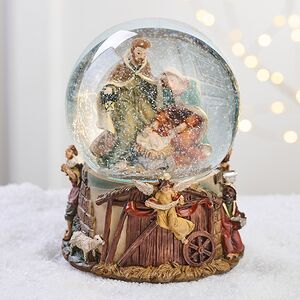 Музыкальный снежный шар Рождение Иисуса 15*11 см