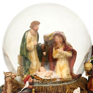 Музыкальный снежный шар Рождественский вертеп Святое семейство и Волхвы 16 см, на батарейках Sigro фото 2