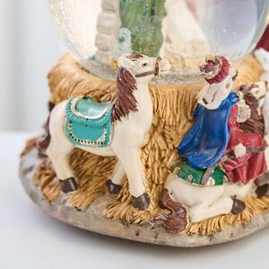 Музыкальный снежный шар Рождественский вертеп 16 см, заводной механизм Sigro (Сигро) фото 5