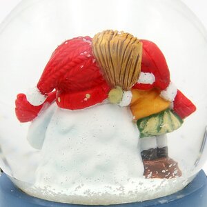 Снежный шар Малыш Френсис со снеговиком Биллом 9*7 см Sigro фото 3