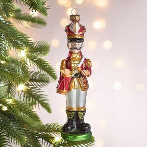 Елочная игрушка Барабанщик Уильям из королевства Дрейкерк 18 см в подарочной коробке, стекло