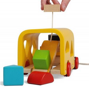 Деревянный сортер - каталка Автобус 22 см Plan Toys (План Тойс) фото 3