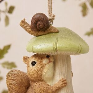 Елочная игрушка Белочка Сьюзи с грибочком и улиткой 12 см, подвеска Kaemingk (Кейминг) фото 2