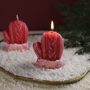 Новогодняя свеча Варежка - Warm Christmas 8 см Омский Свечной фото 1